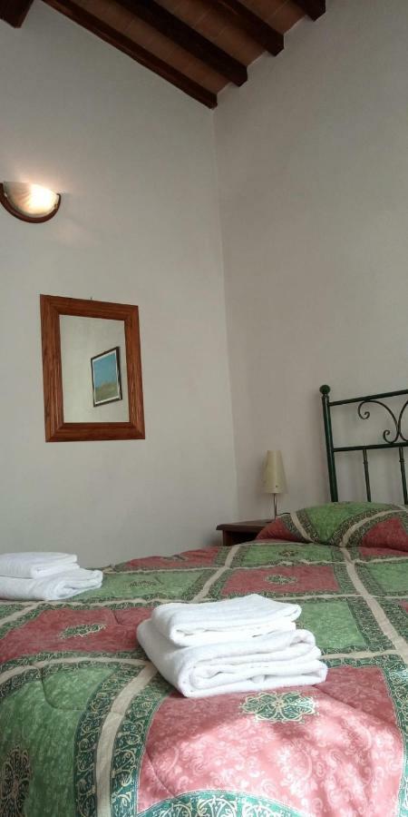 Tulipano Country Resort Гайоле-ин-Кьянти Экстерьер фото
